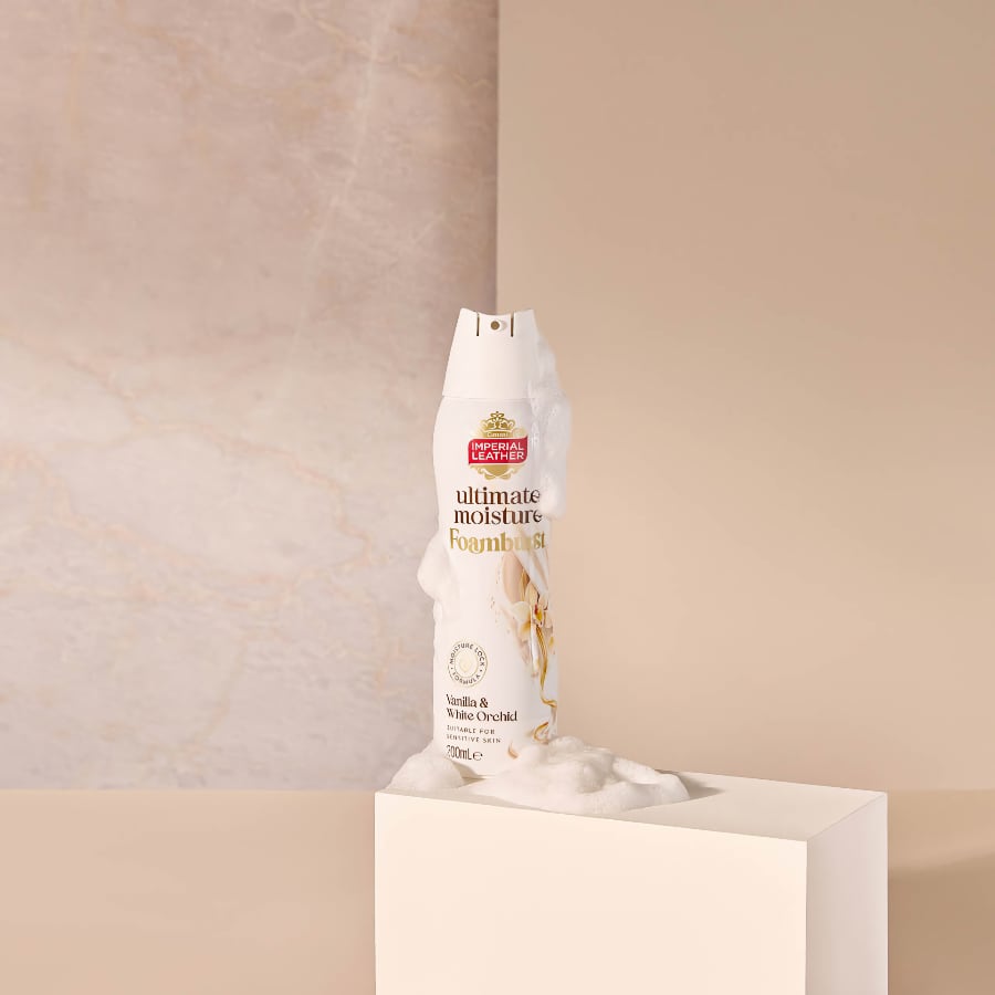 Imperial Leather Ultimate Moisture Vanilla & White Orchid Foamburst