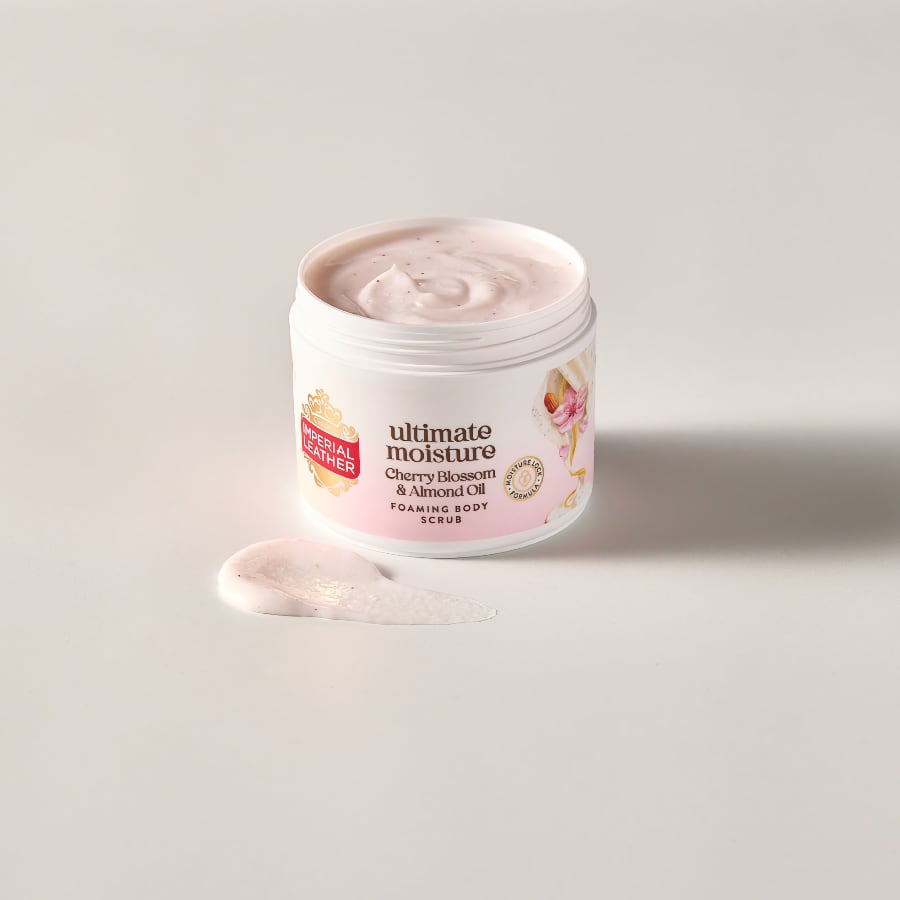 Imperial Leather Ultimate Moisture Cherry Blossom & Almond Oil Foaming Body Scrub